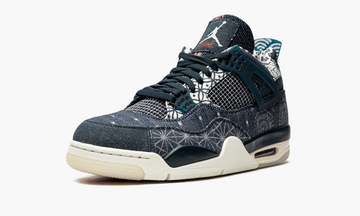 Sashiko - Air Jordan 4 Retro SE - product image from the listing.