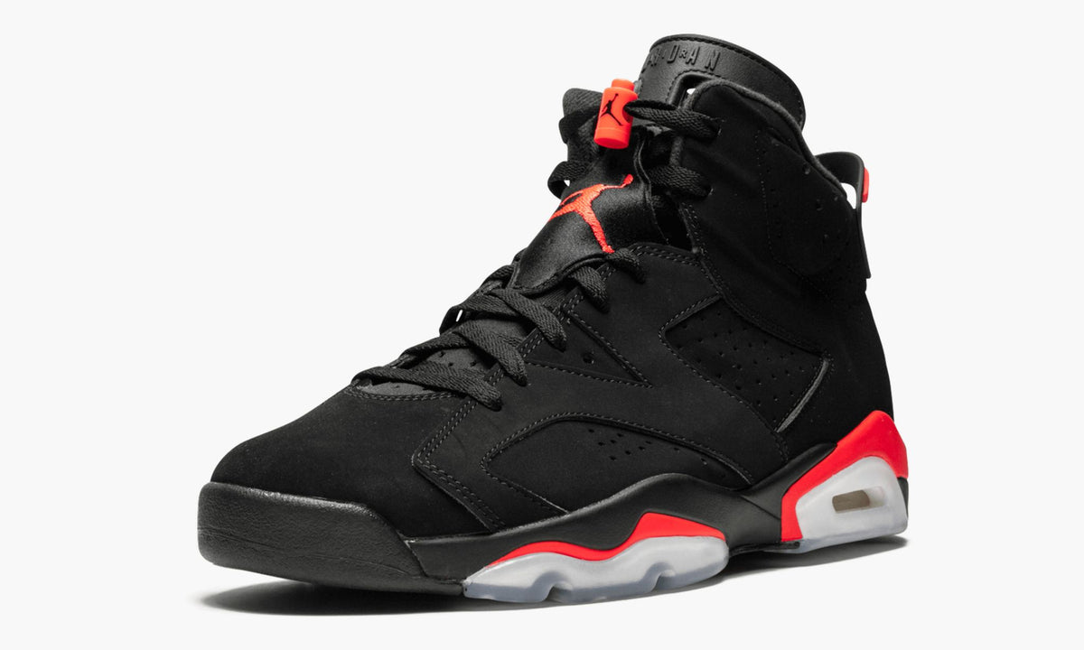 "Infrared - 2019 Release" Air Jordan 6 Retro - product image from the listing.