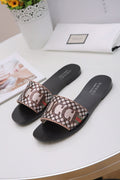 slides by Gucci - product photo shown in the listing for this item.
