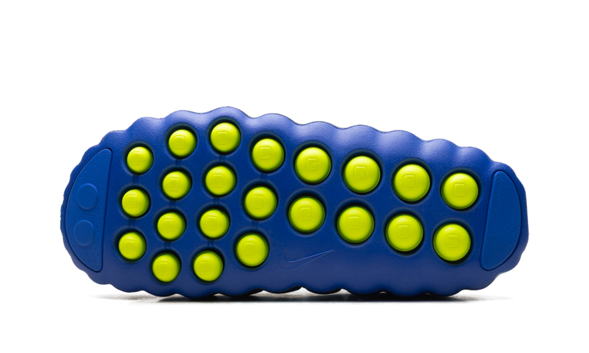 "Hyper Royal" Mind 001 Flyknit IR2175 400 - product image from the listing.