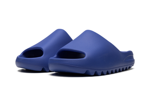 "Azure" Yeezy Slide ID4133 - product image from the listing.