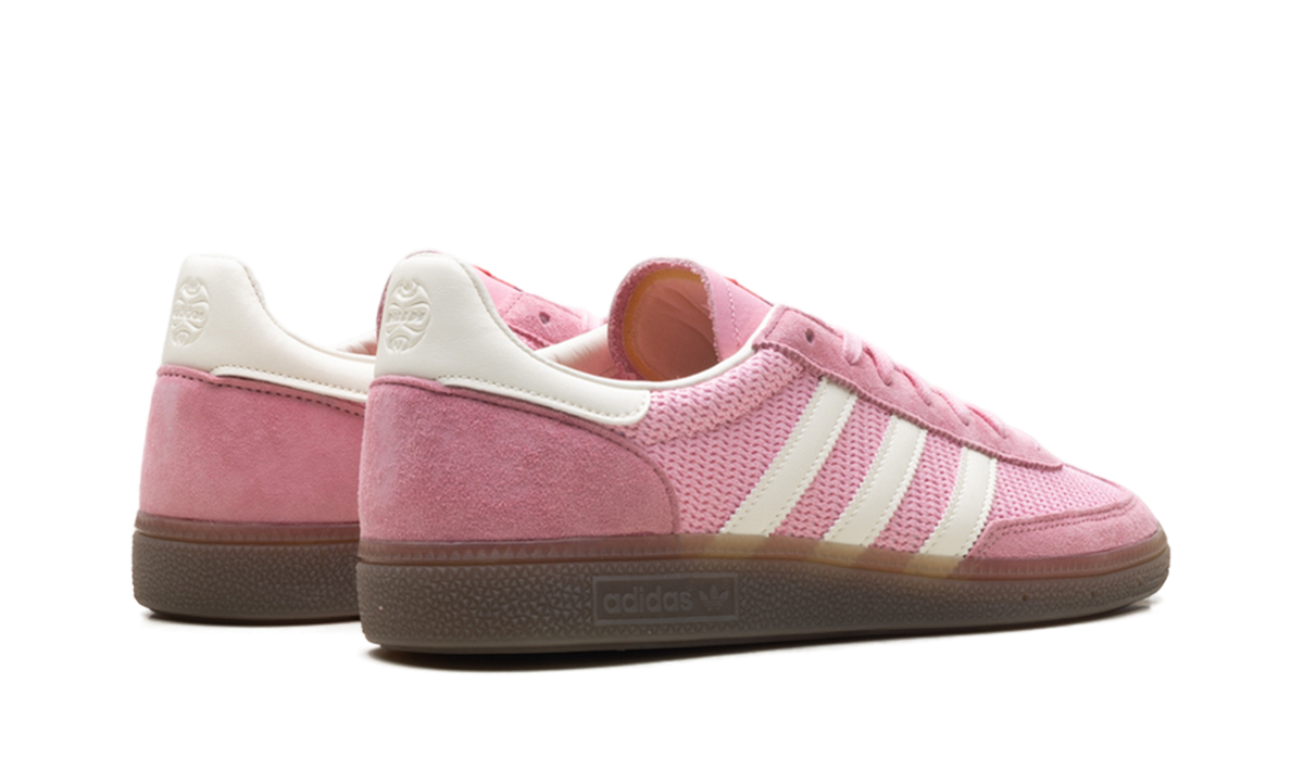 "Kith - Lionel Messi Light Pink" Handball Spezial KH8486 - product image from the listing.