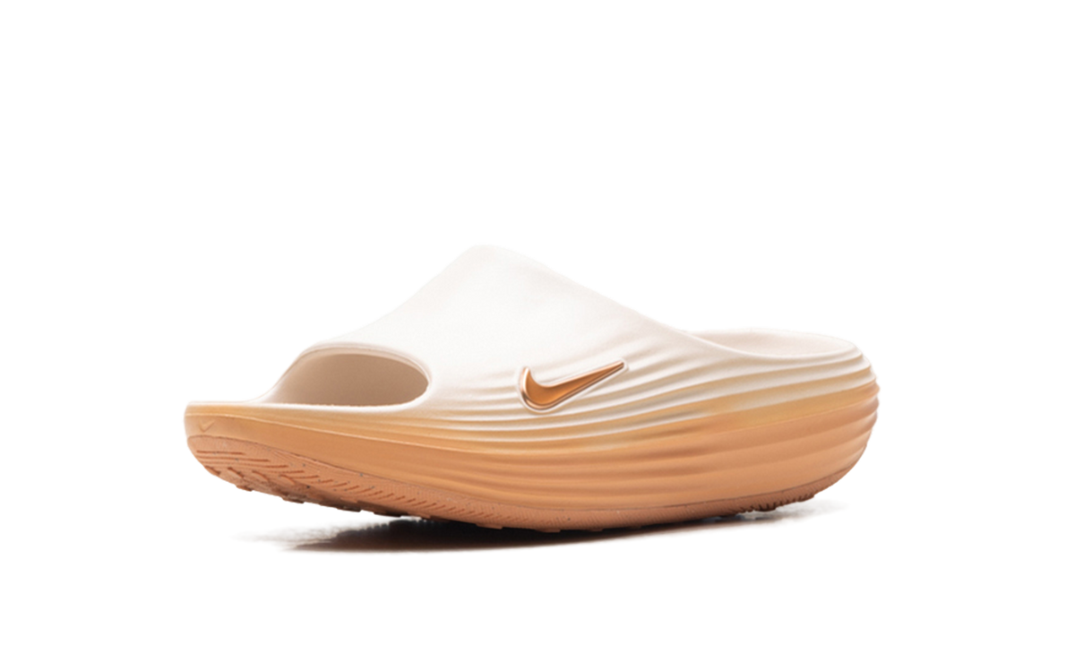 "Guava Ice" ReactX Rejuven8 Slide HV4484 800 - product image from the listing.