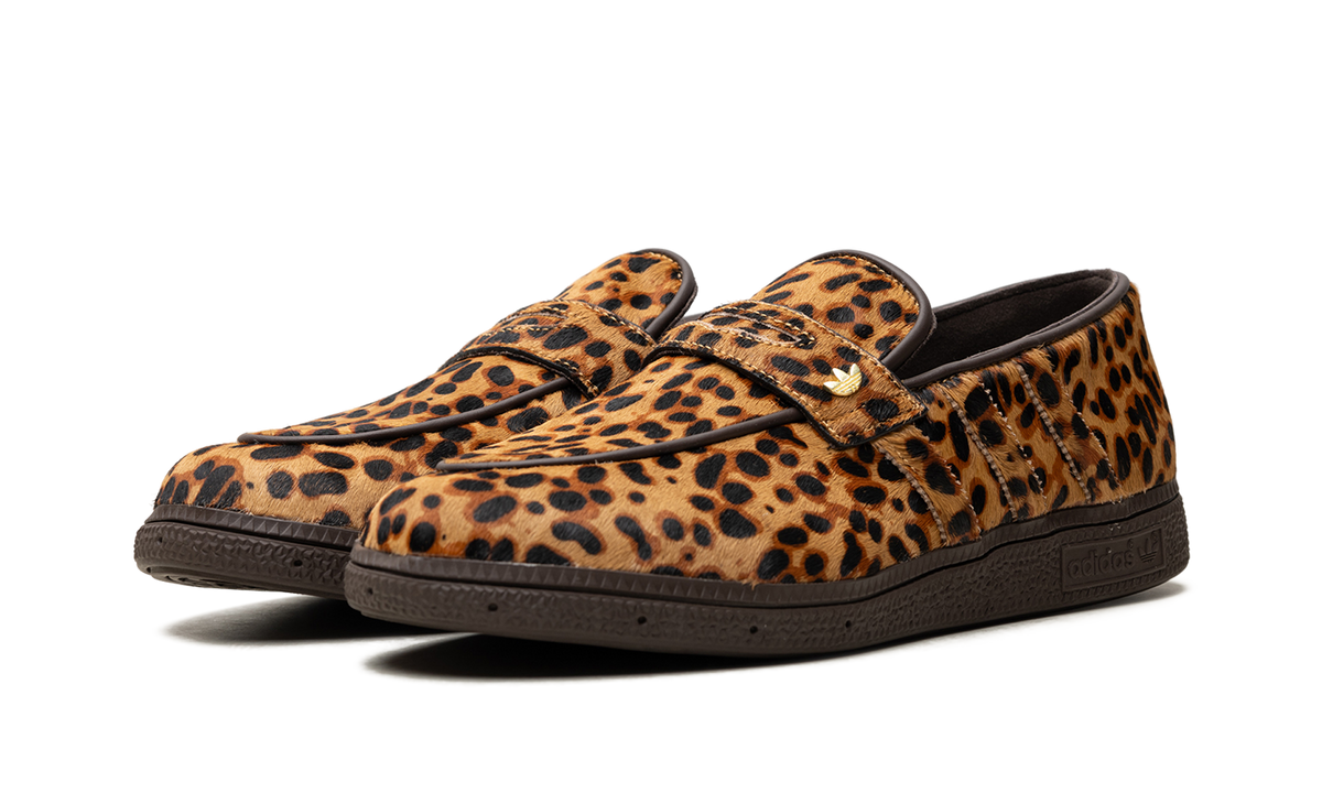 "Leopard Print Dark Brown" Handball Spezial Loafer KJ2526 - product image from the listing.