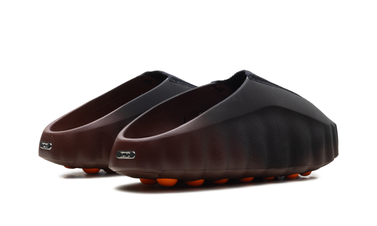 "Bronze Eclipse Total Orange" Mind 001 Flyknit Slide IR2175 200 - product image from the listing.