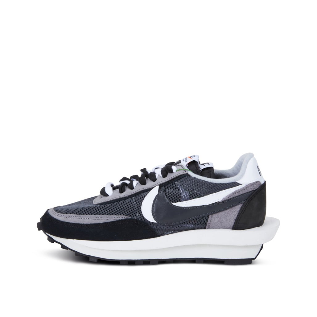 Nike LDWaffle x Sacai in Black - product image from the listing.