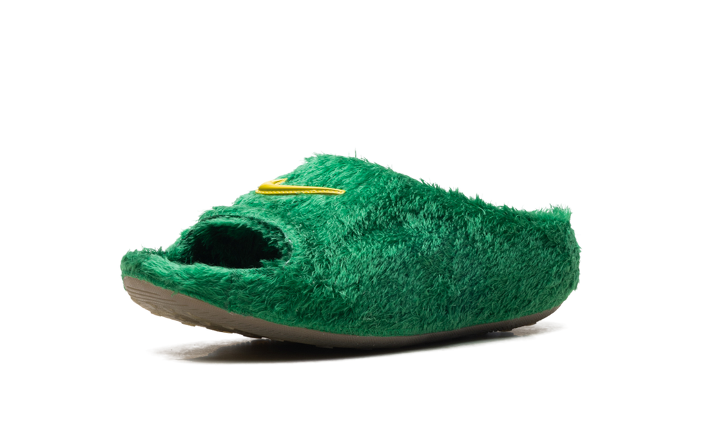 ".SWOOSH - Touch Grass" ReactX Rejuven8 Slide IO9763 300 - product image from the listing.