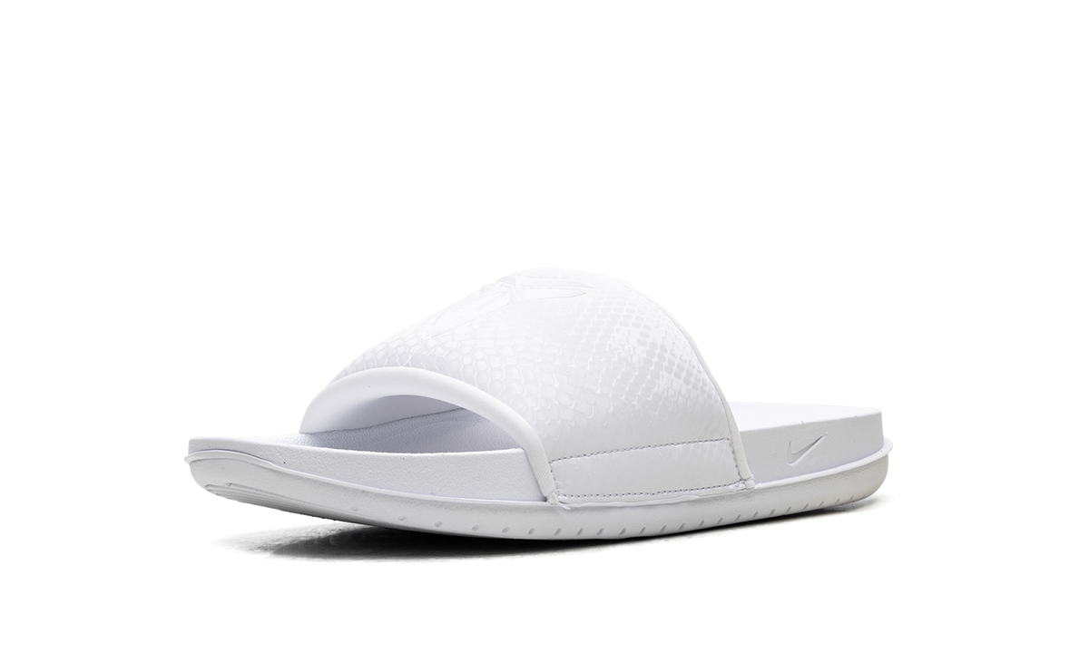 "Triple White" Kobe Offcourt Slide IF2870 100 - product image from the listing.