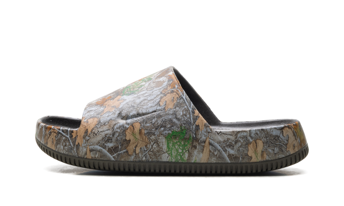 "Green" Calm RealTree IB2885 200 - product image from the listing.