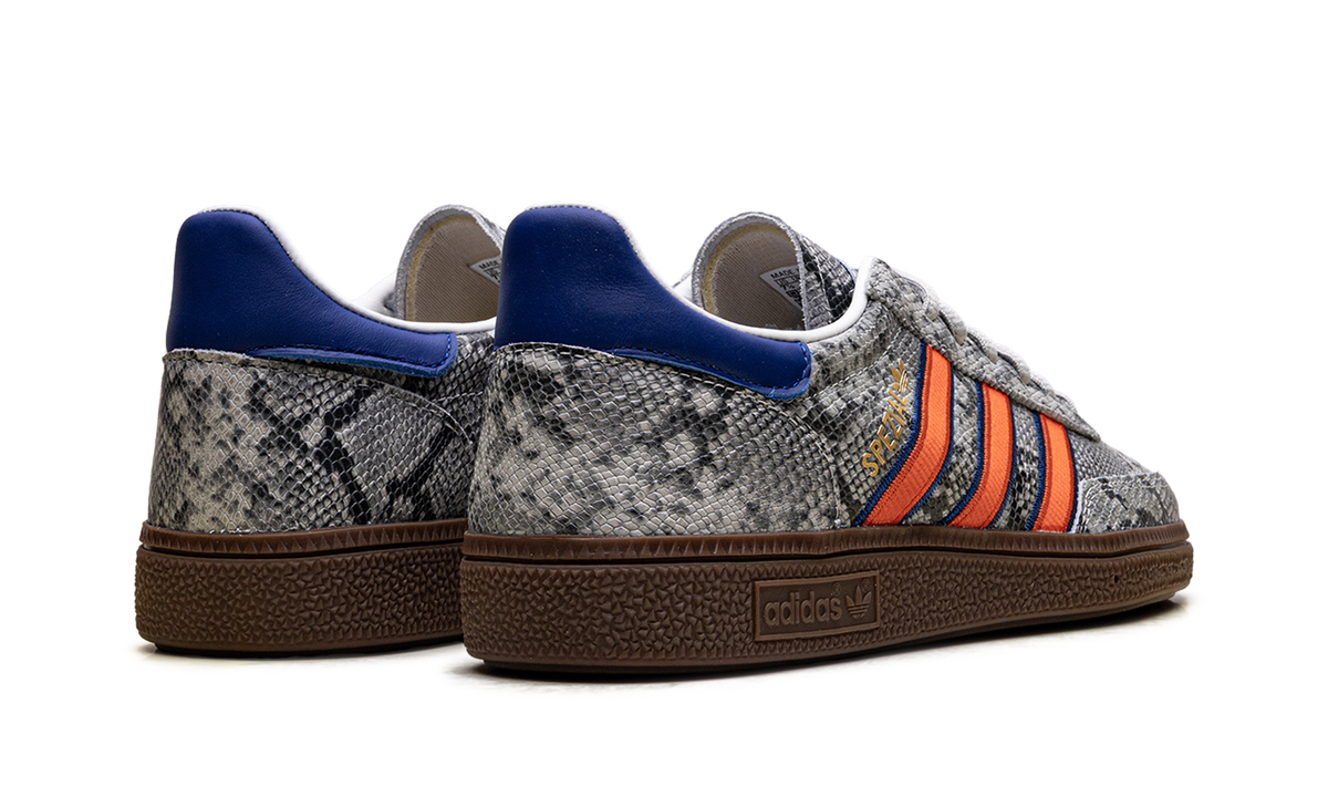 "Grey Snakeskin Orange Royal" Handball Spezial KK1190 - product image from the listing.