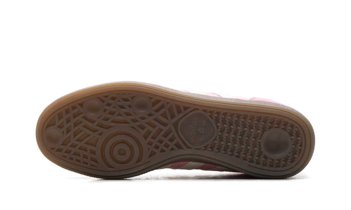 "Kith - Lionel Messi Light Pink" Handball Spezial KH8486 - product image from the listing.