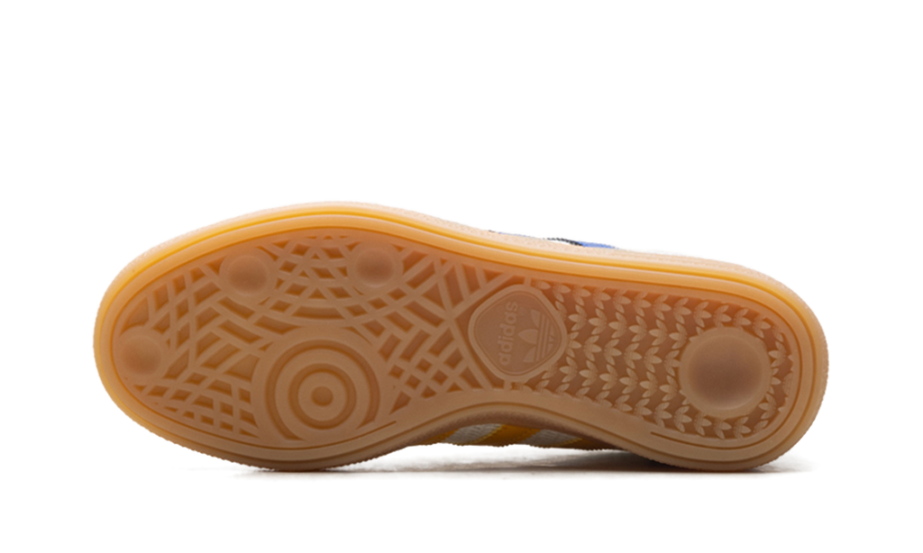 "Kith x Lionel Messi - White Collegiate Royal" Handball Spezial KJ2712 - product image from the listing.