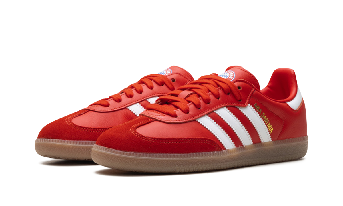 "FC Bayern" Samba JQ4039 - product photo shown in the listing for this item.